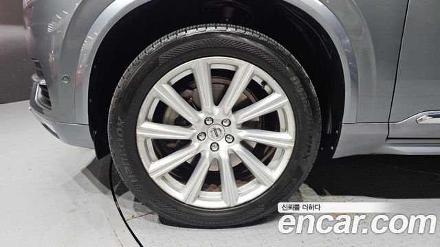 Volvo XC90 2017 — photo 5