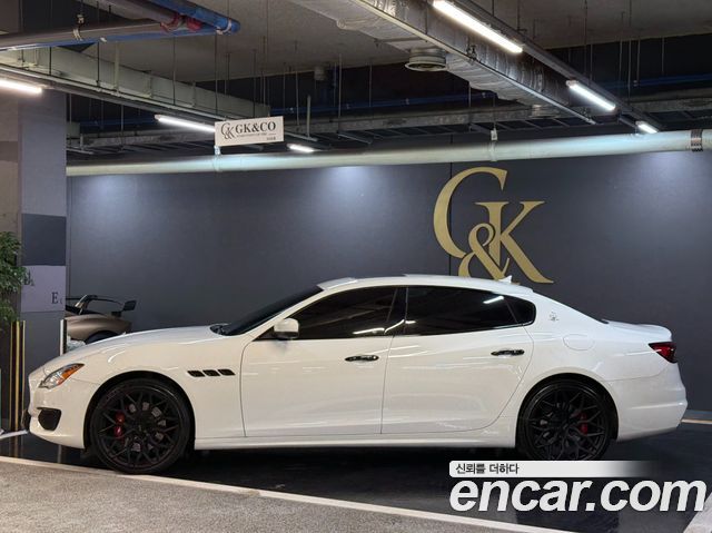 Maserati Quattroporte 2017 — photo 3