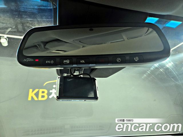 Hyundai Genesis 2016 — photo 16