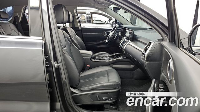 Kia Sorento 2022 — photo 11