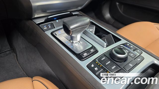 Genesis G80 2017 — photo 9