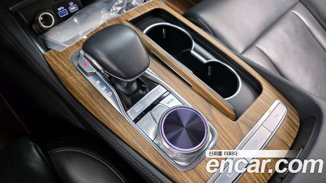 Kia K9 2023 — photo 9