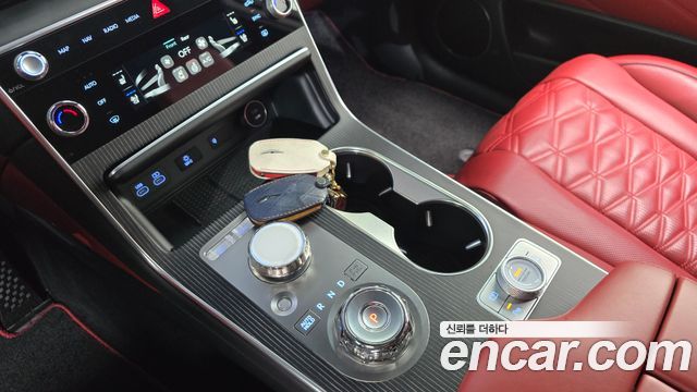 Genesis GV80 2024 — photo 9