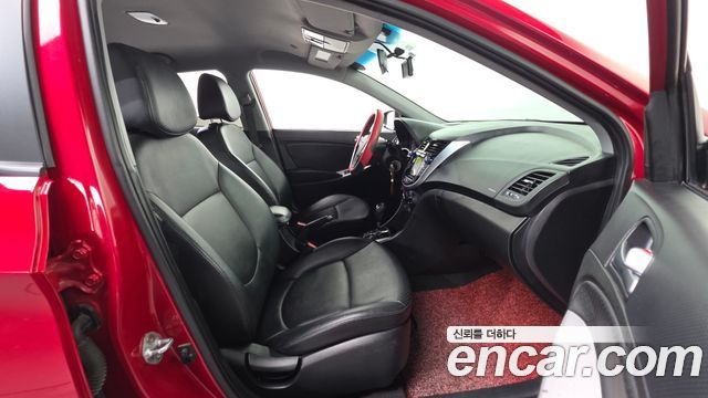 Hyundai Accent 2016 — photo 10