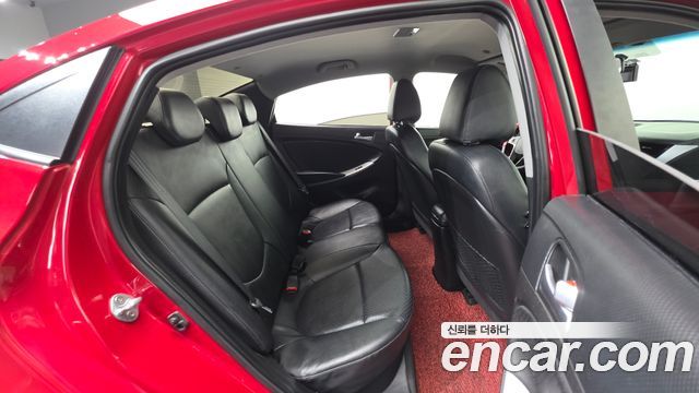 Hyundai Accent 2016 — photo 19