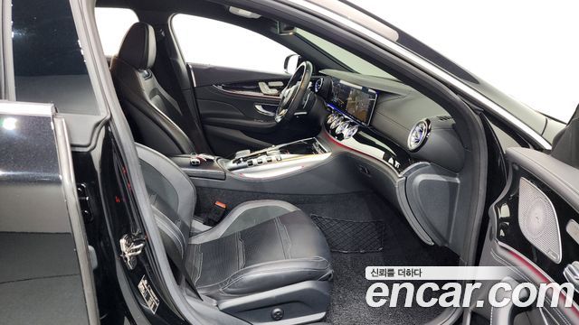 Mercedes-Benz AMG GT 2020 — photo 11