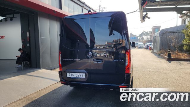 Mercedes-Benz Sprinter 2021 — photo 4
