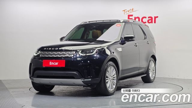 Land Rover Discovery 2018 — photo 1