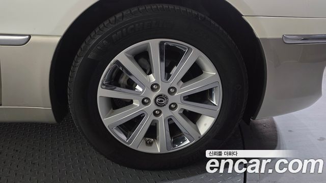 Kia OPIRUS 2010 — photo 5
