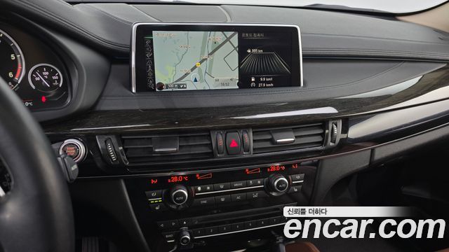 BMW X6 2015 — photo 14