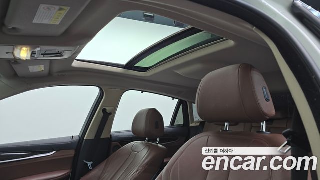 BMW X6 2015 — photo 19