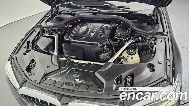 BMW 5-Series 2018 — photo 6