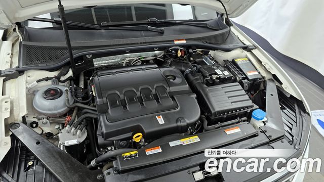 Volkswagen Passat 2021 — photo 6