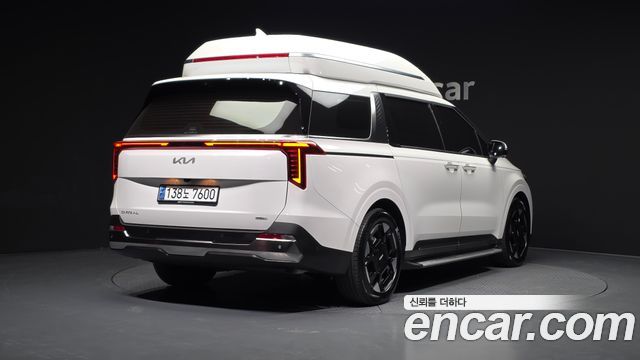 Kia Canival 2025 — photo 2