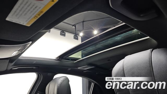 Mercedes-Benz S-Class 2016 — photo 19