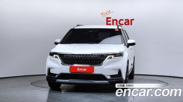 Kia Canival 2021 — photo 3