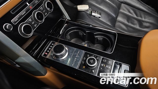 Land Rover Range Rover 2013 — photo 9