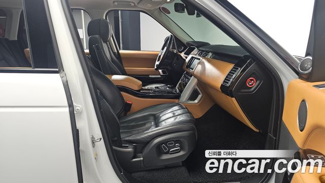 Land Rover Range Rover 2013 — photo 11