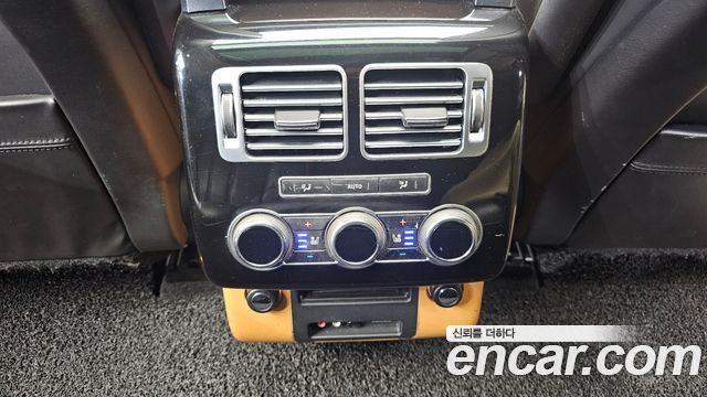 Land Rover Range Rover 2013 — photo 18