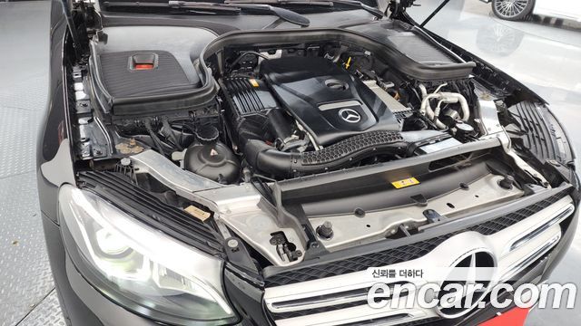Mercedes-Benz GLC-Class 2019 — photo 6