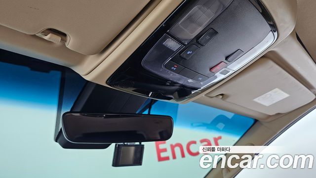 Hyundai Staria 2023 — photo 19