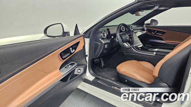Mercedes-Benz CLE-Class 2024 — photo 10