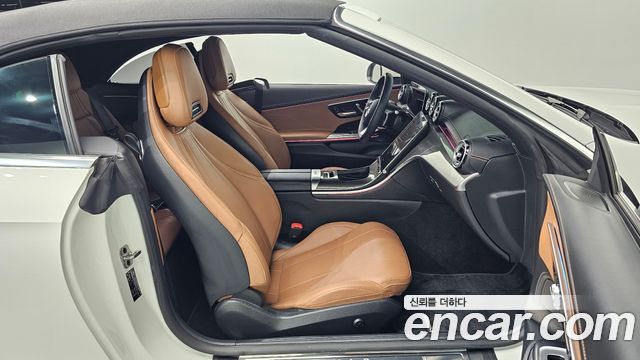 Mercedes-Benz CLE-Class 2024 — photo 11
