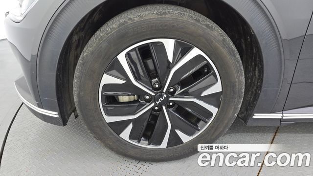 Kia EV6 2022 — photo 5