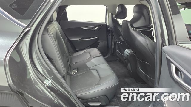 Kia EV6 2022 — photo 12