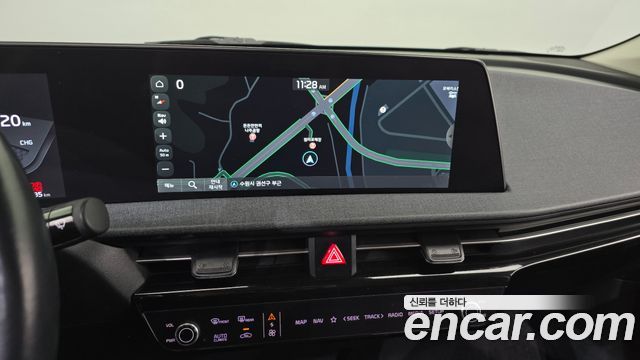 Kia EV6 2022 — photo 14