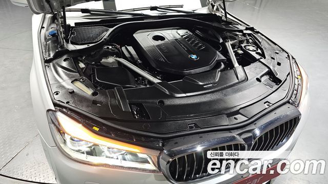 BMW 7-Series 2019 — photo 6
