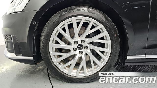 Audi A8 2021 — photo 5
