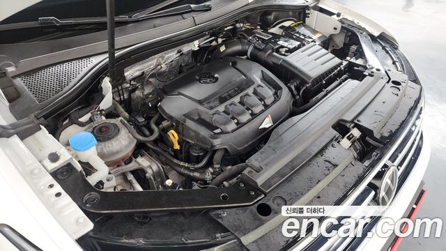 Volkswagen Tiguan 2022 — photo 6