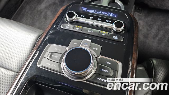 Genesis EQ900 2017 — photo 19