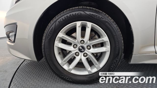 Kia K5 2012 — photo 5