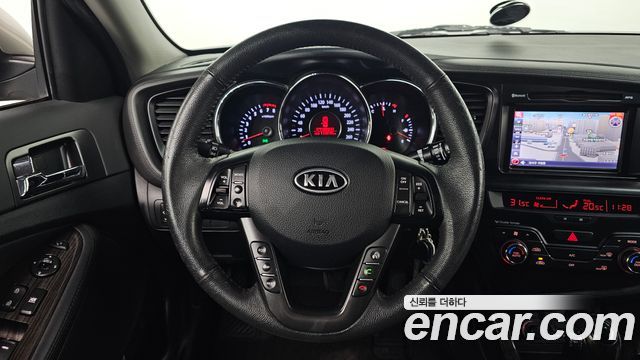 Kia K5 2012 — photo 13