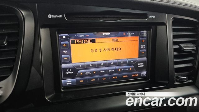 Kia K5 2012 — photo 15