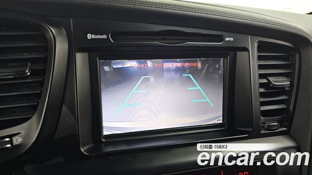Kia K5 2012 — photo 16