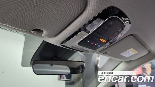 Hyundai Santafe 2021 — photo 18