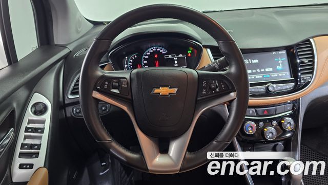 Chevrolet Korea Trax 2017 — photo 13
