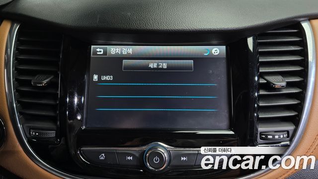 Chevrolet Korea Trax 2017 — photo 17