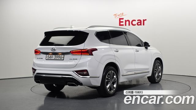 Hyundai Santafe 2019 — photo 2