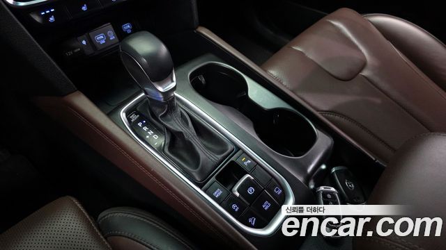 Hyundai Santafe 2019 — photo 9