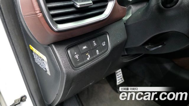 Hyundai Santafe 2019 — photo 17