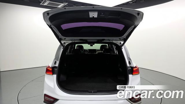Hyundai Santafe 2019 — photo 20