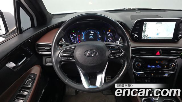 Hyundai Santafe 2019 — photo 13