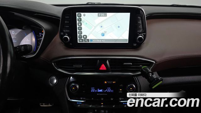 Hyundai Santafe 2019 — photo 14
