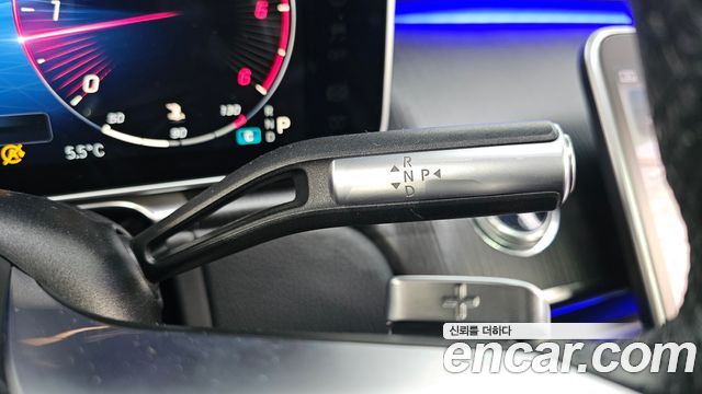 Mercedes-Benz S-Class 2021 — photo 9