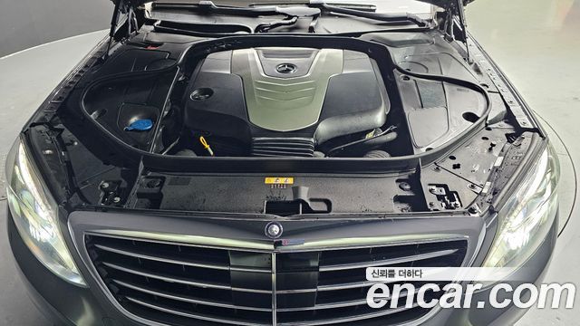 Mercedes-Benz S-Class 2017 — photo 6