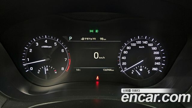 Genesis G80 2017 — photo 8